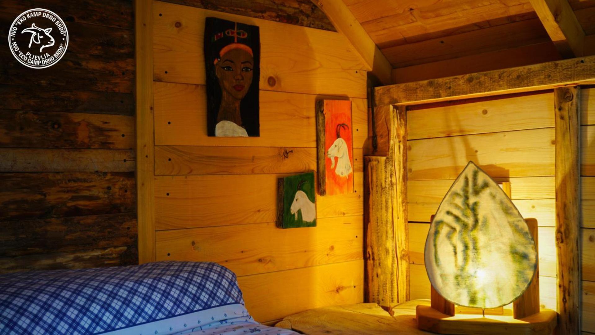 הוילה Kosanica Eco Camp Drno Brdo מראה חיצוני תמונה