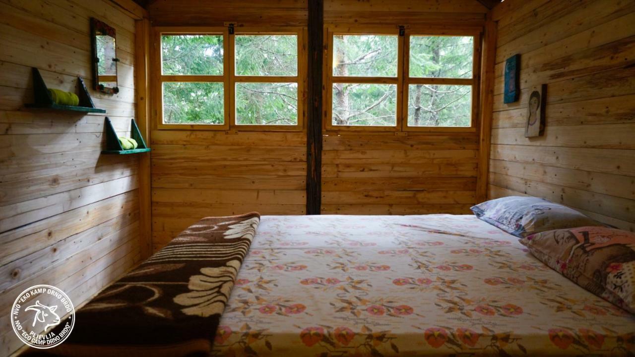 הוילה Kosanica Eco Camp Drno Brdo מראה חיצוני תמונה